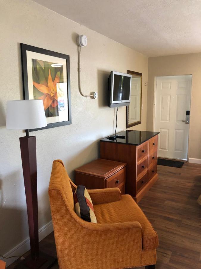 Ocala Cove Motel Buitenkant foto